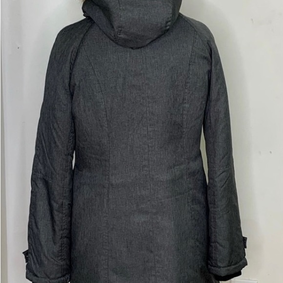 Storm Mountain Aria winter coat size Medium - Picture 2 of 6
